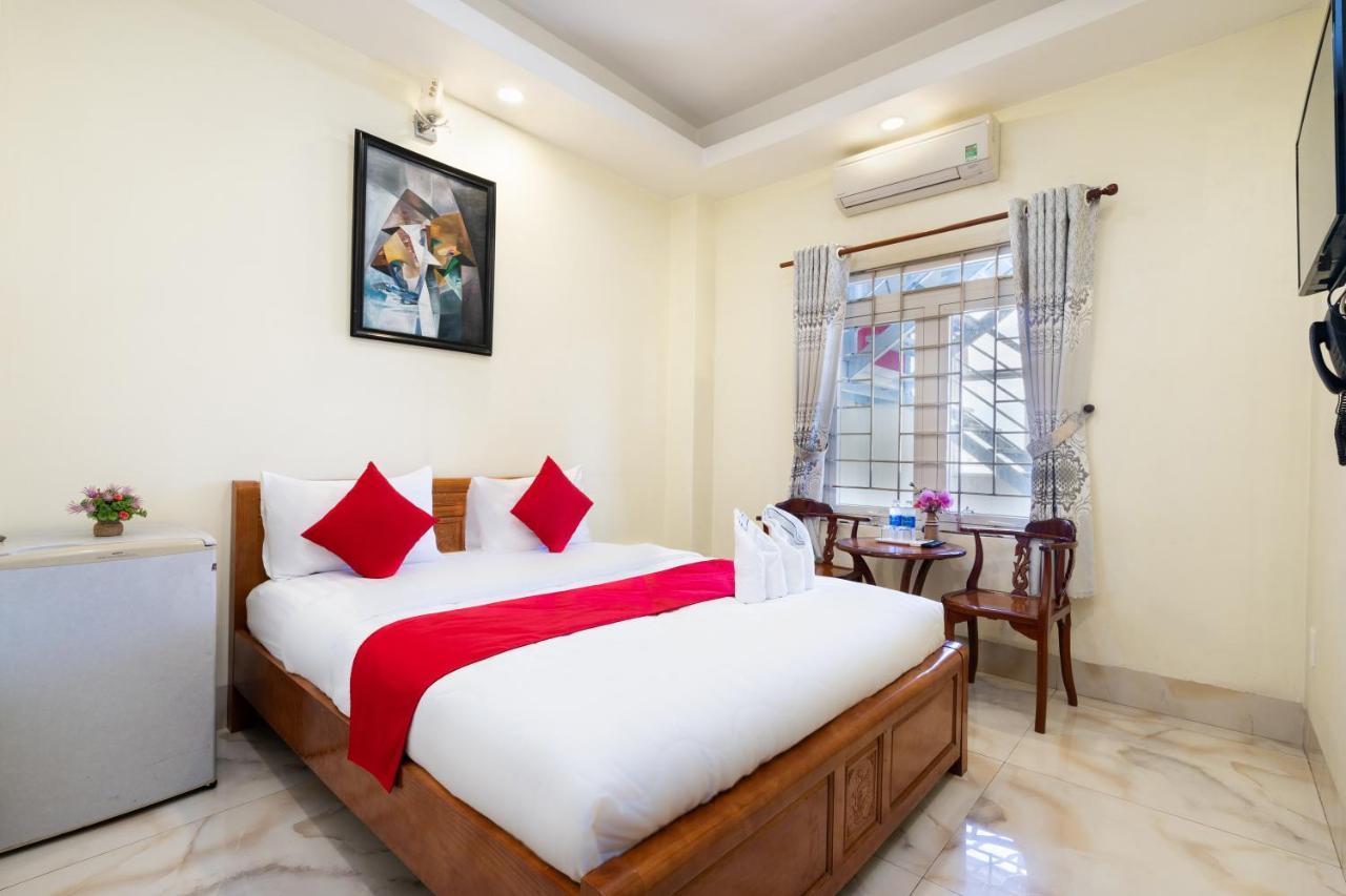 Mai Phuong - Ruby Saigon Hotel Хошимін Екстер'єр фото
