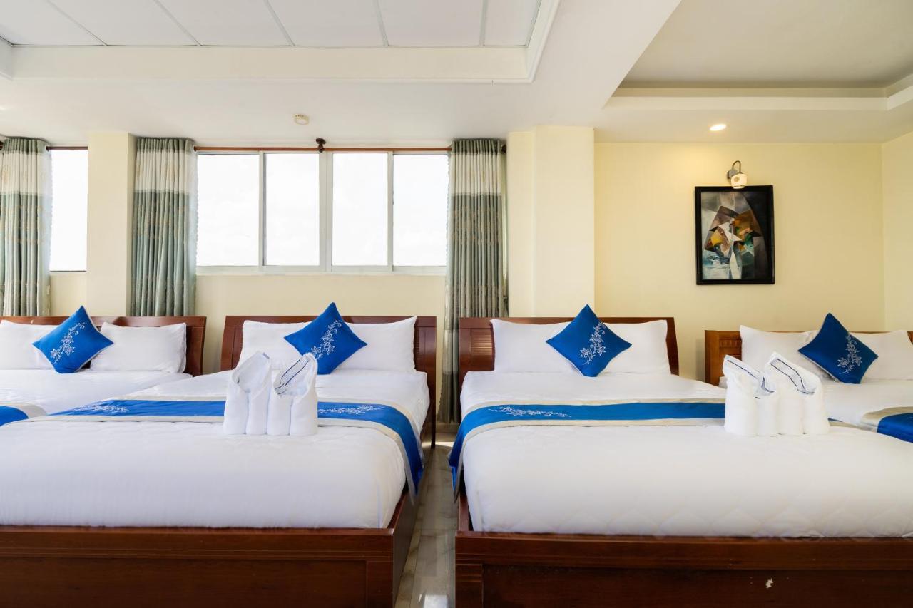 Mai Phuong - Ruby Saigon Hotel Хошимін Екстер'єр фото