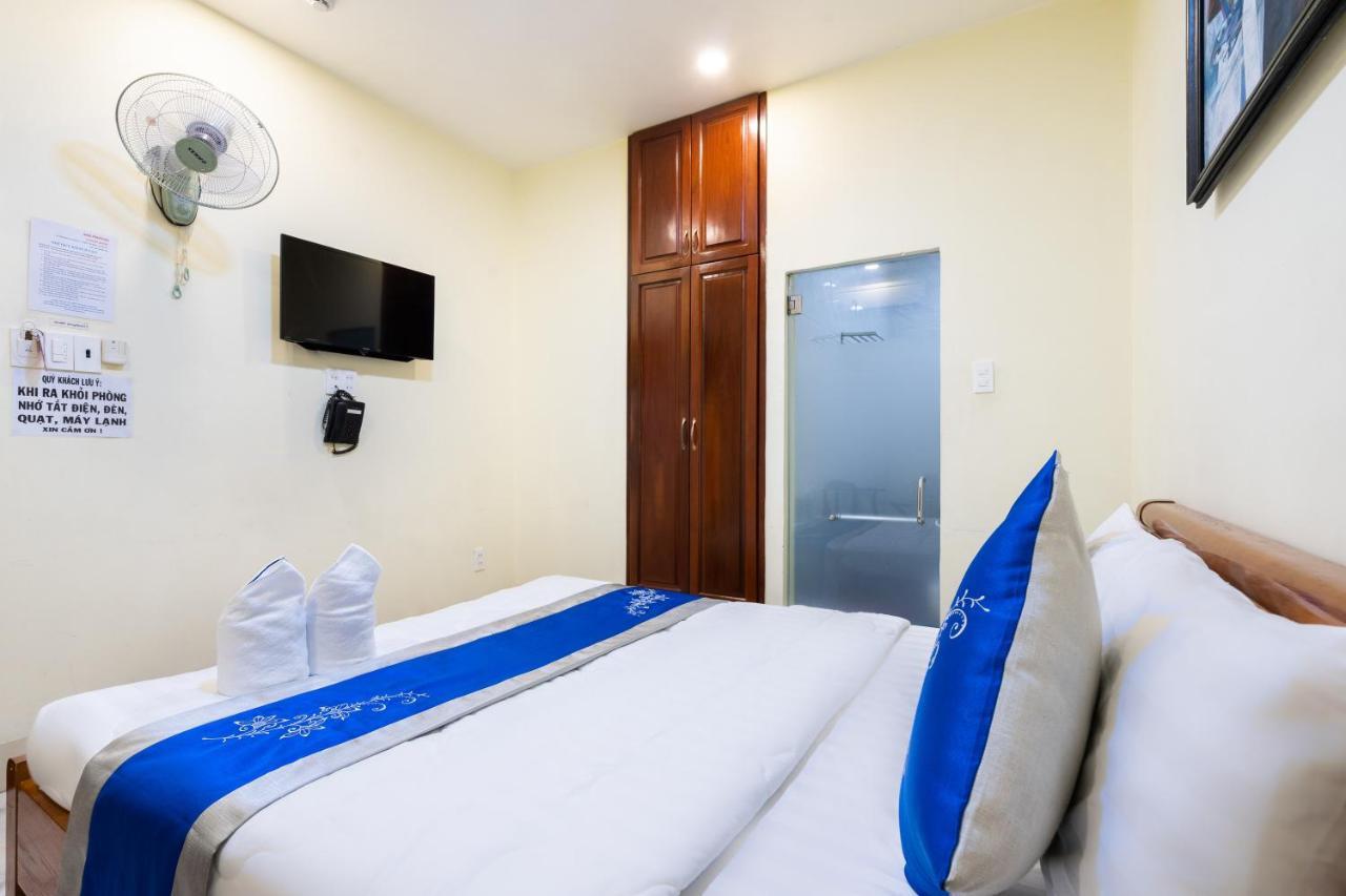Mai Phuong - Ruby Saigon Hotel Хошимін Екстер'єр фото