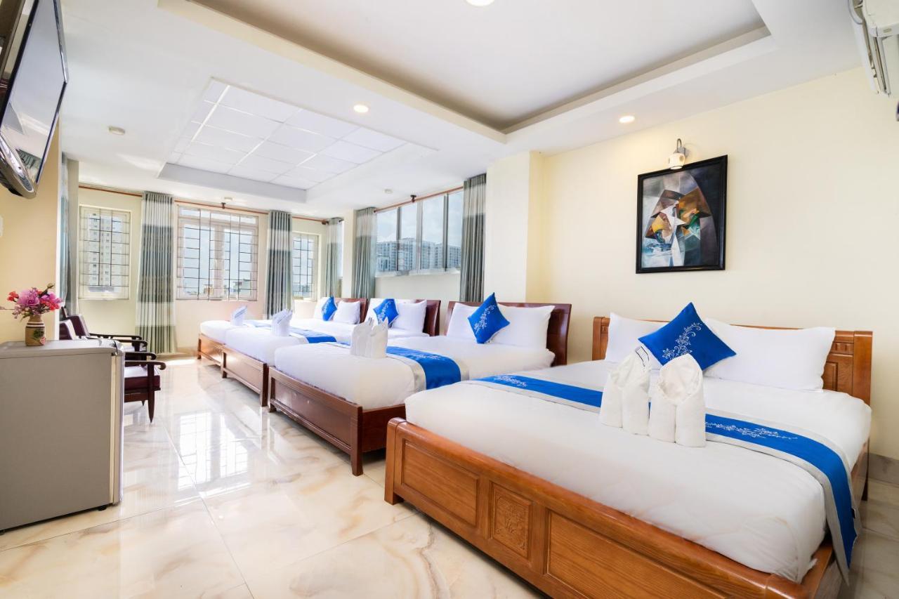 Mai Phuong - Ruby Saigon Hotel Хошимін Екстер'єр фото
