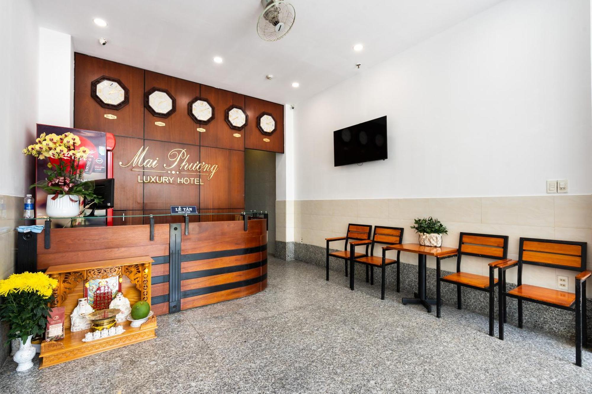 Mai Phuong - Ruby Saigon Hotel Хошимін Екстер'єр фото